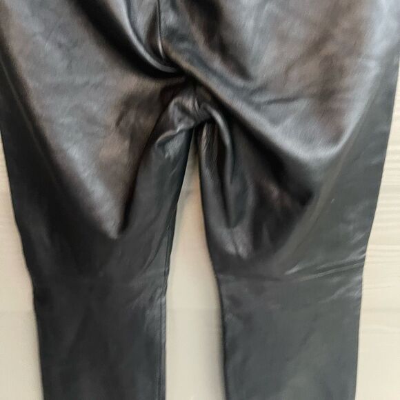 EUC BCBG Max Azria 100% genuine leather pants - Picture 8 of 12